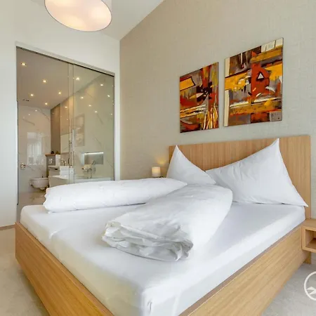 Tatra Senior Lux C413