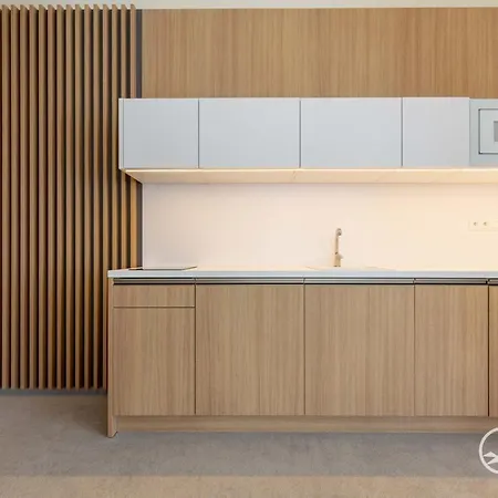 Tatra Senior Lux C413 Vysoke Tatry